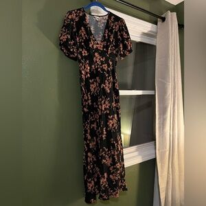 Black Floral Target Size S Midi Dress